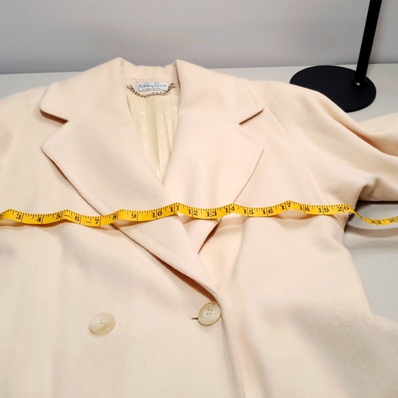 Ashley Scott. Wool Trench Coat. - Picture 10 of 12